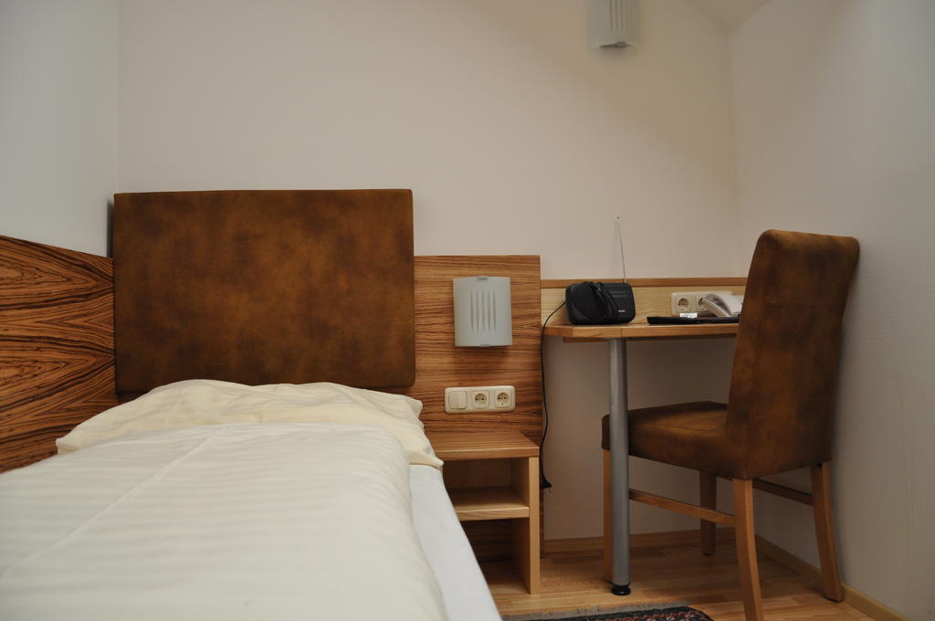 Hotel Almtalerhof Traun Pokój zdjęcie