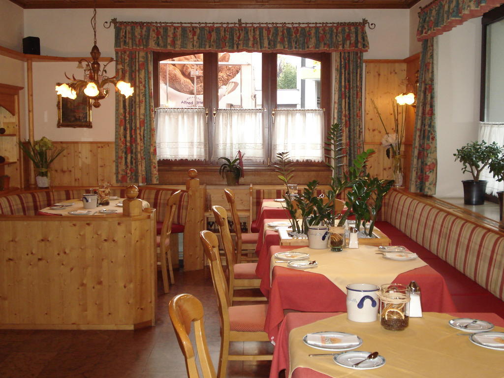 Hotel Almtalerhof Traun Zewnętrze zdjęcie