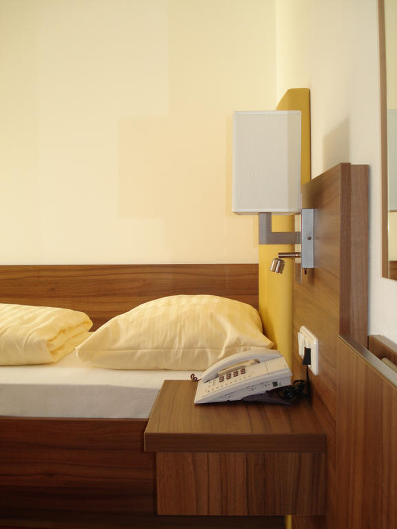 Hotel Almtalerhof Traun Pokój zdjęcie